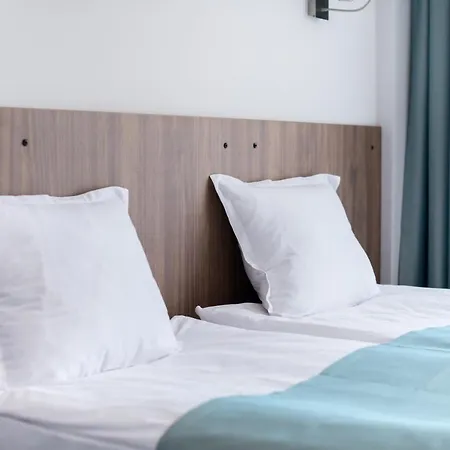 ホテル Cinema プリモルスコ