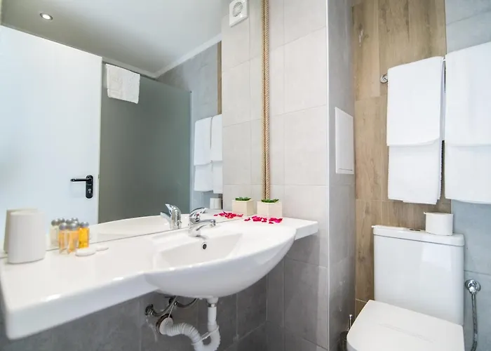 Ξενοδοχείο Cinema 4*