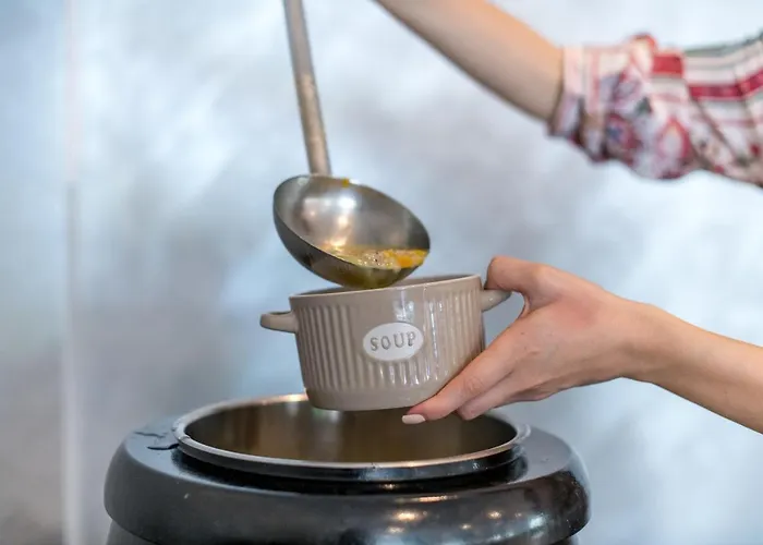 Ξενοδοχείο Cinema 4*