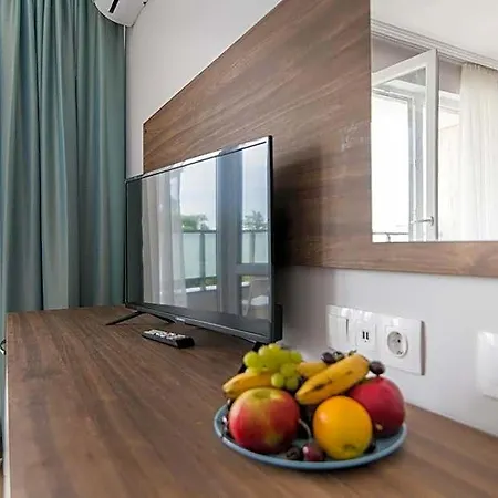Cinema Hotel 4*