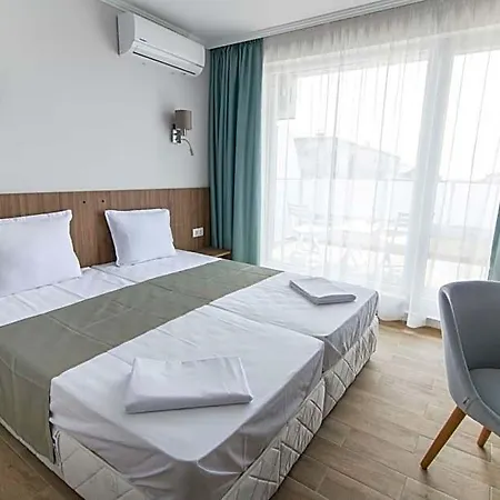 Cinema Hotel