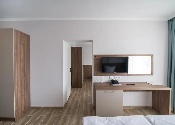 Cinema 4* بريمورسكو